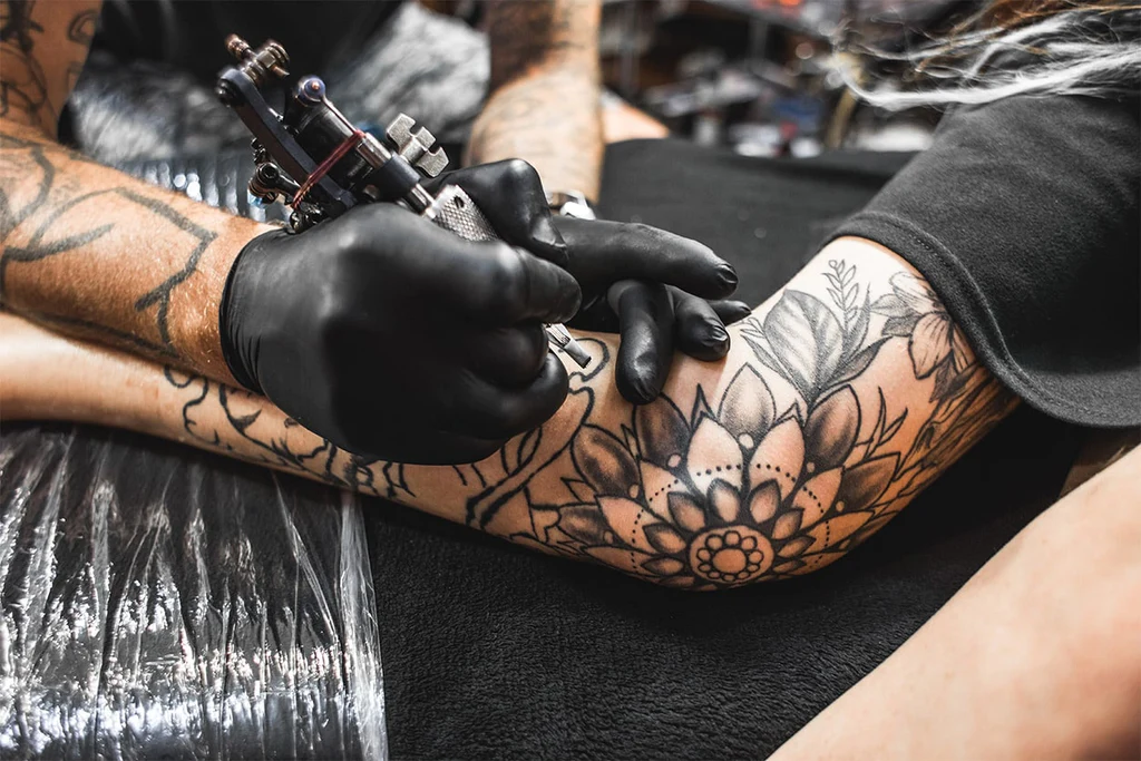 Traditional Tattoo Designs: Why They Are The Most Popular Design Nowadays 25 Traditional Tattoo Designs: Why They Are The Most Popular Design Nowadays