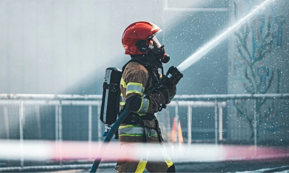 what are the education requirements to be a firefighter