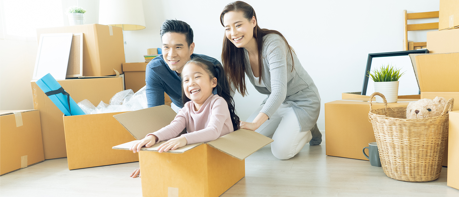 Moving Made Easy: Practical Tips for a Hassle-Free Transition 25 Moving Made Easy: Practical Tips for a Hassle-Free Transition