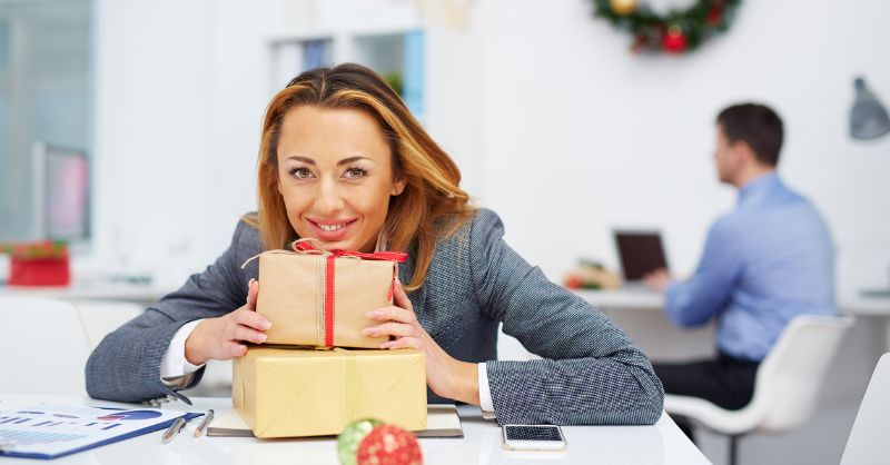 The Role of Meaningful Executive Gifts in Building Workplace Culture 26 The Role of Meaningful Executive Gifts in Building Workplace Culture