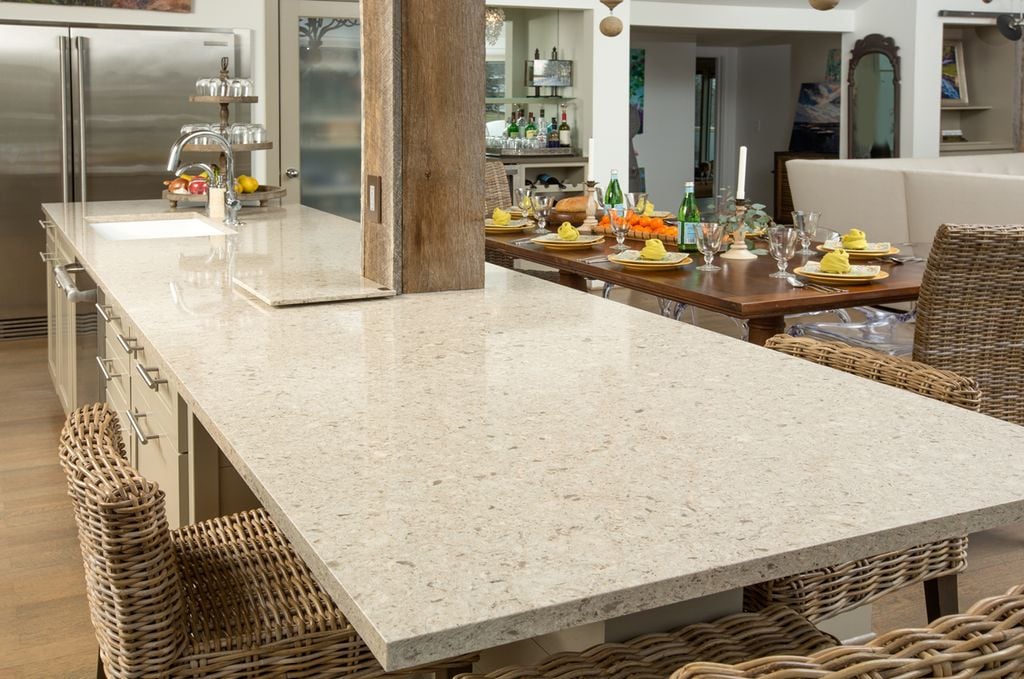 Building Durable Kitchens: The Benefits of Quartz Countertops