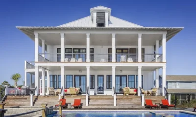 Top 10 Must-Have Features in a Beach Vacation Rental