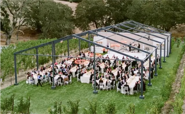 Essential Tips for Hosting Outdoor Events with Temporary Structures 31 Essential Tips for Hosting Outdoor Events with Temporary Structures